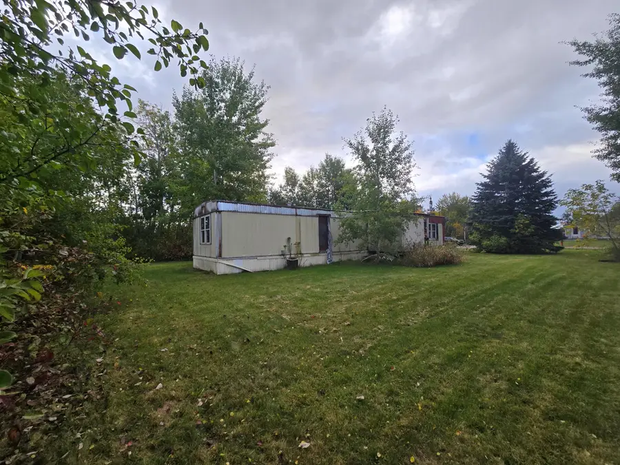 700 W 26th Ave, Sault Ste Marie, MI 49783 - #3