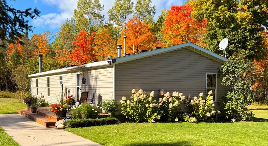 4122 N Gorman Rd, Saint Ignace, MI 49781 - #3