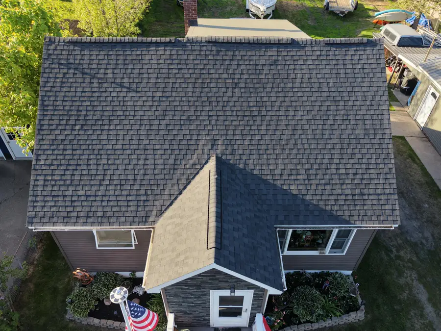212 W 9th Ave, Sault Ste Marie, MI 49783 - #3