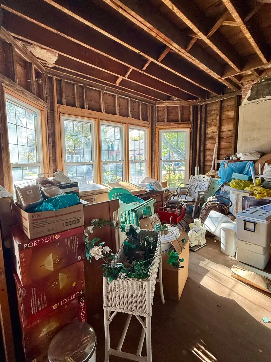 323 Maple St, Sault Ste Marie, MI 49783 - #3
