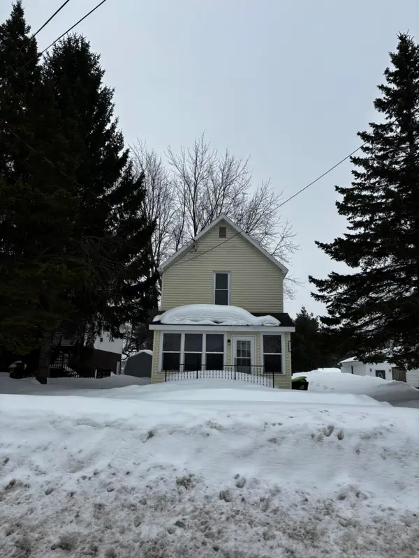 2235 W 4th Ave, Sault Ste Marie, MI 49783