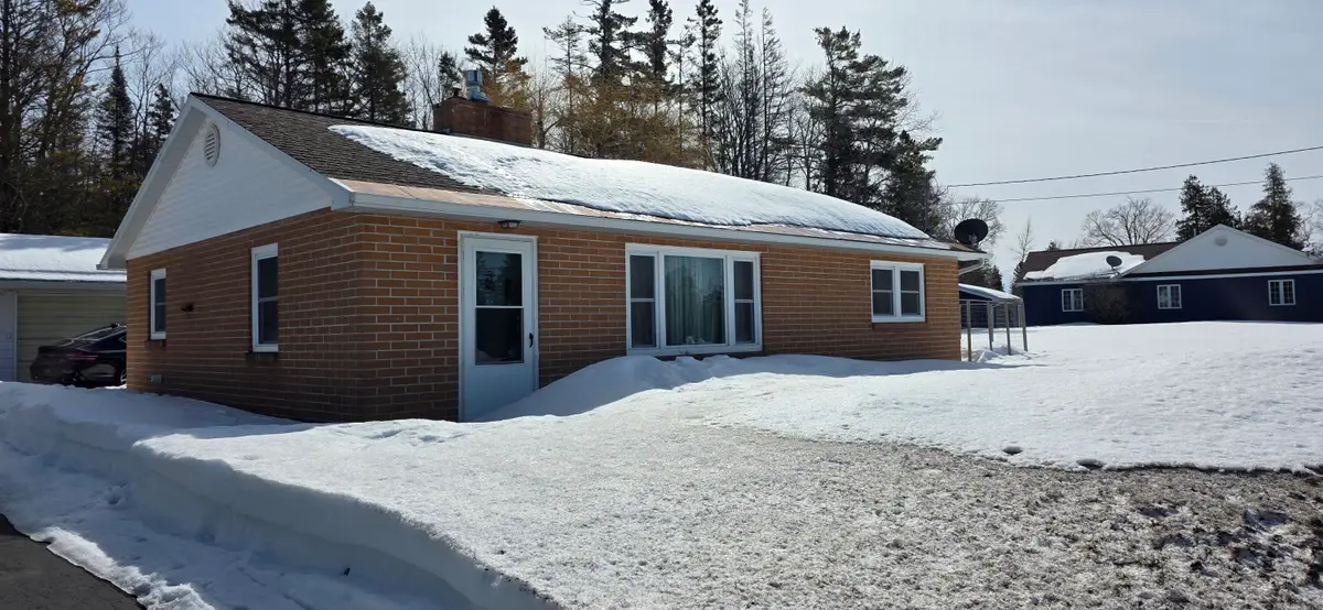 885 S 4-mile Block Rd, Cedarville, MI 49719 - #1
