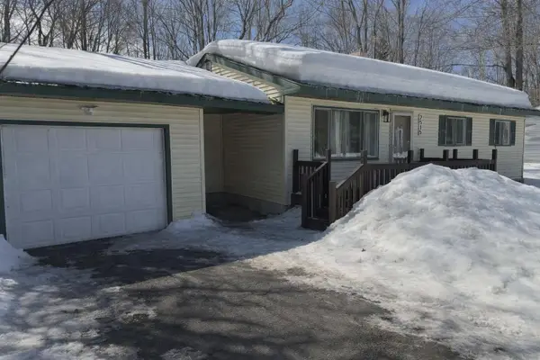 2515 W 4th Ave, Sault Ste Marie, MI 49783