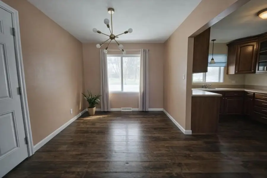 2515 W 4th Ave, Sault Ste Marie, MI 49783 - #3