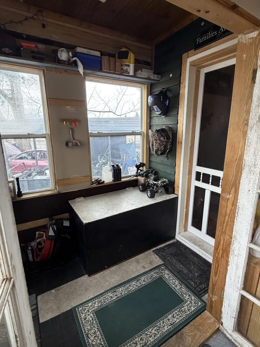 555 Carrie St, Sault Ste Marie, MI 49783 - #3