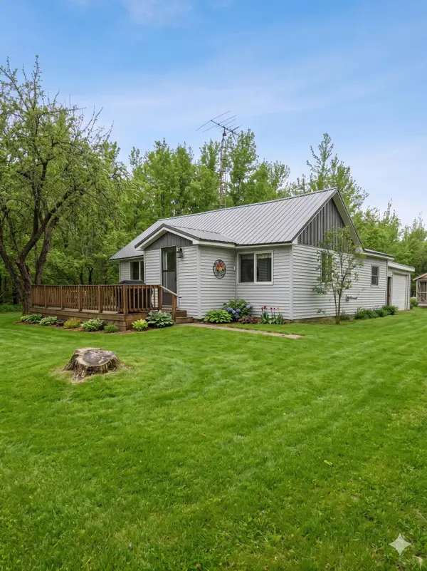 28690 S Raber Rd, Goetzville, MI 49736