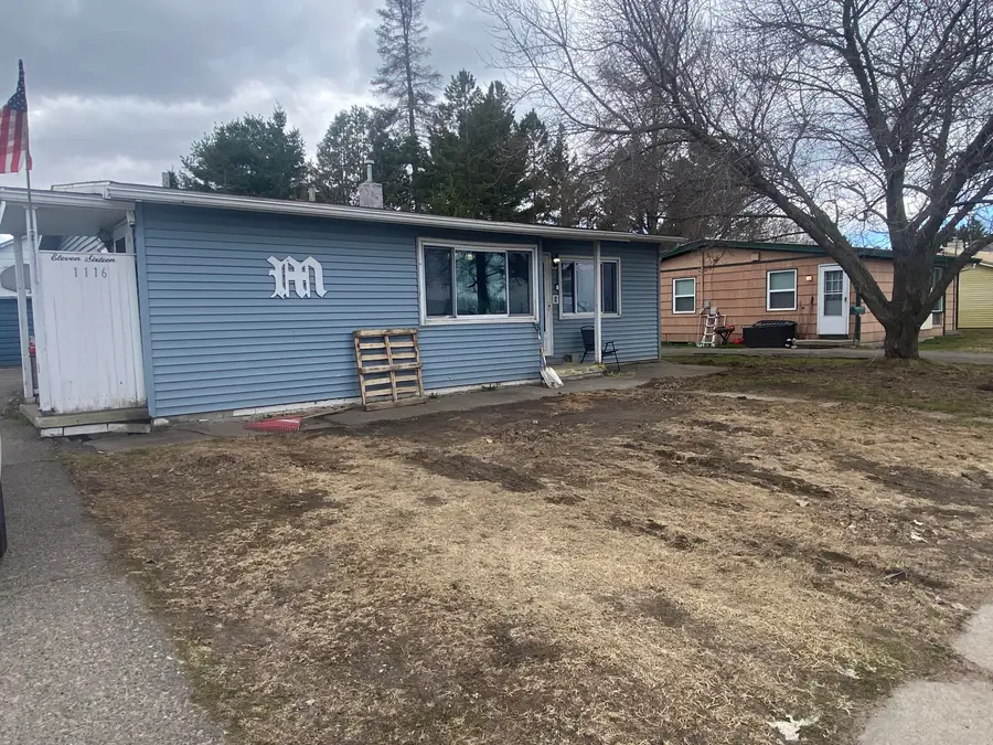 1116 E Portage Ave, Sault Ste Marie, MI 49783 - #2