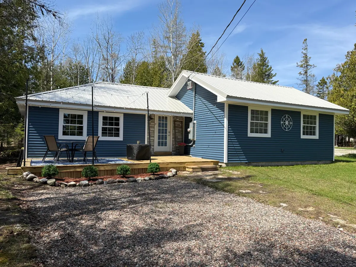 1070 S Islington Rd, Cedarville, MI 49719 - #1