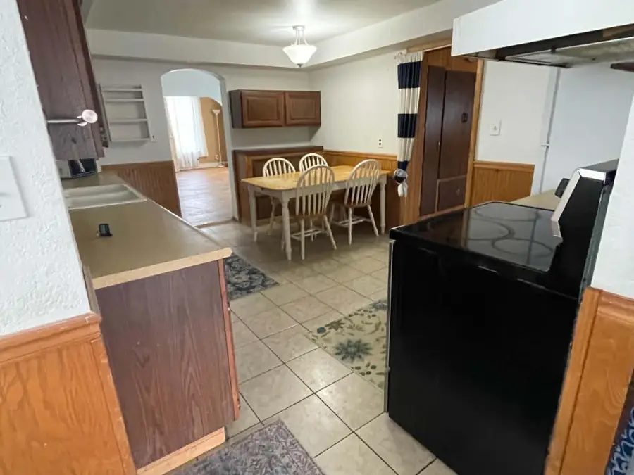 732 E Portage Ave, Sault Ste Marie, MI 49783 - #2