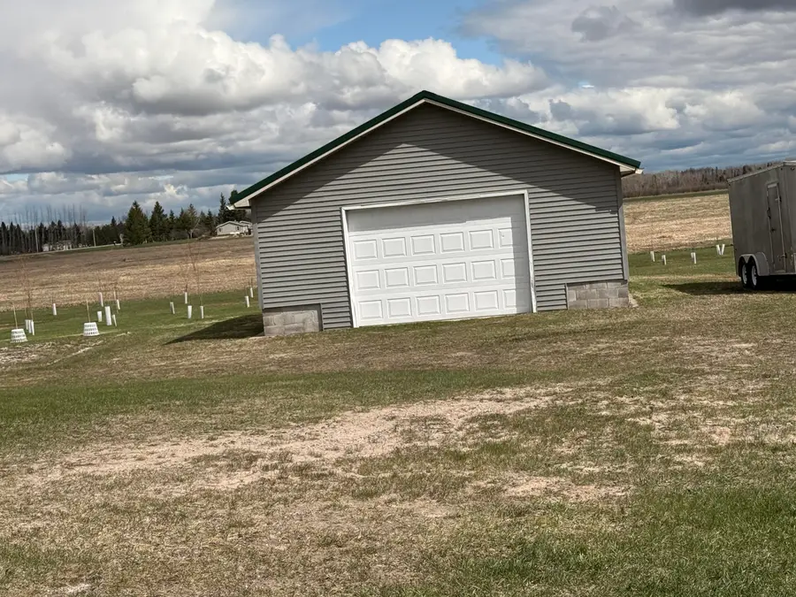 17229 S Riverside Dr, Pickford, MI 49774 - #2