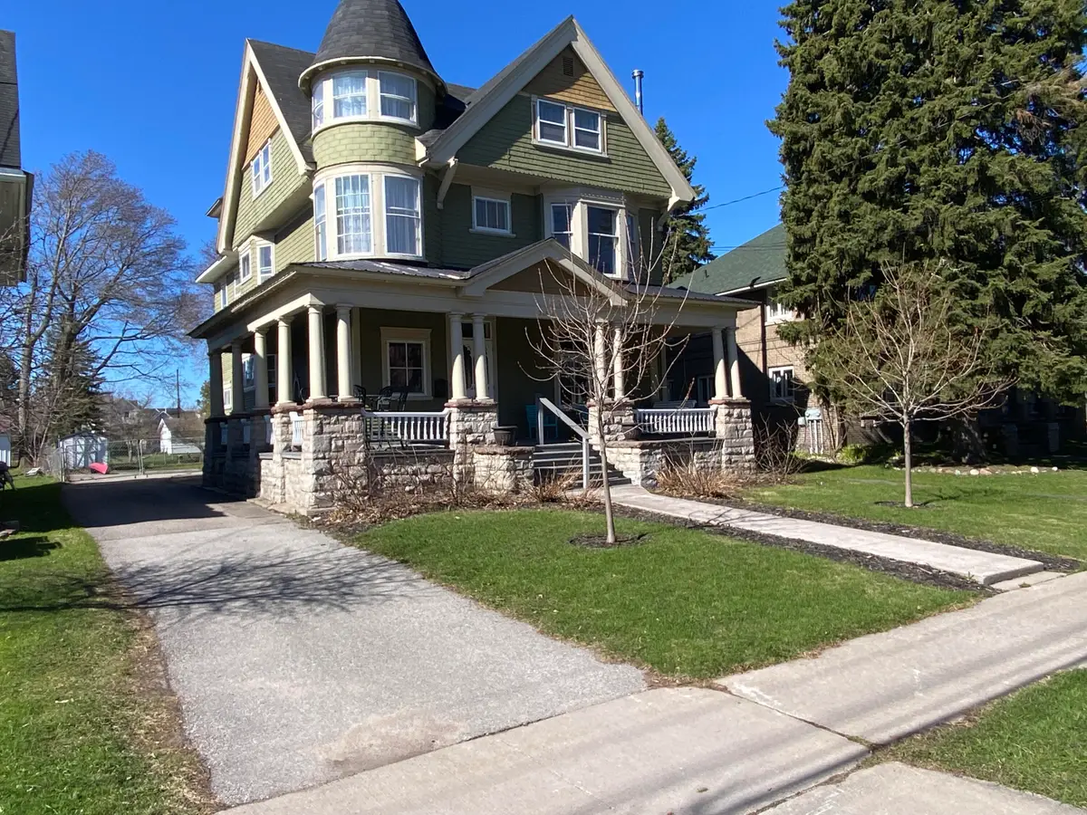 318 E Spruce St, Sault Ste Marie, MI 49783 - #1