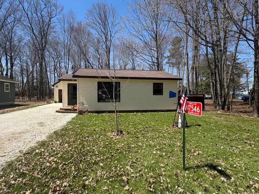 N7546 Millecoquin Lake Rd, Engadine, MI 49827 - #2