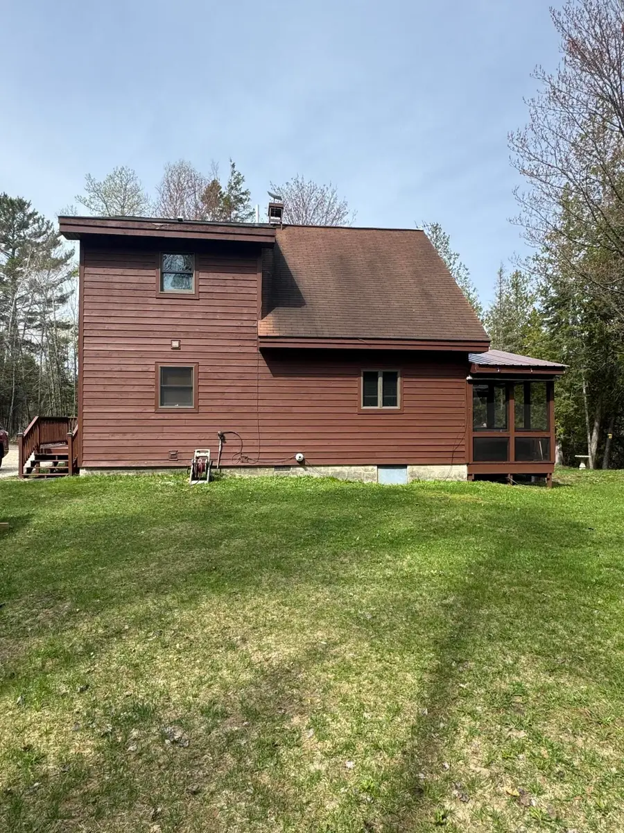 5456 N Pine River Rd, Hessel, MI 49745 - #2