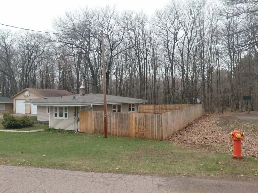 3438 S Reynolds Ln, Sault Sainte Marie, MI 49783 - #2