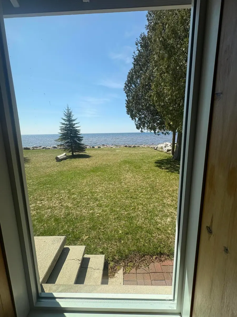 W11897 Middle Beach Rd, Naubinway, MI 49762 - #2