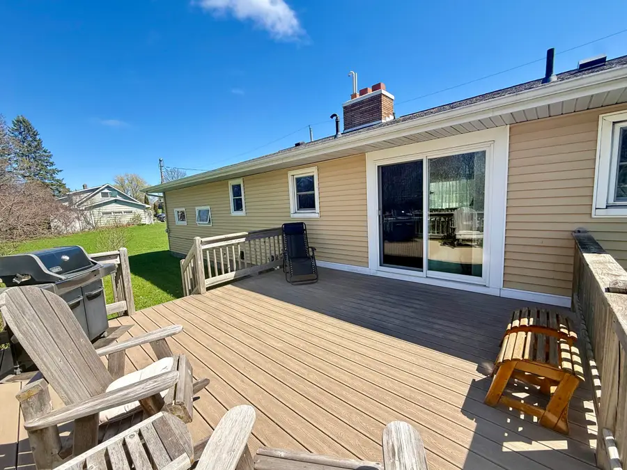 624 Washington Way, Sault Ste Marie, MI 49783 - #2