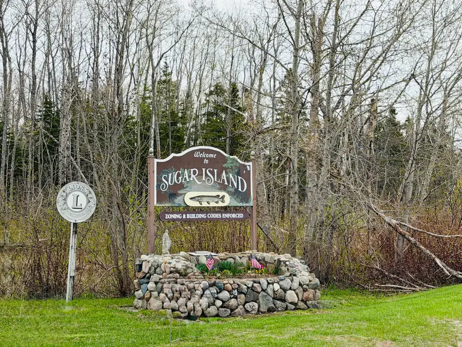 3756 S Westshore Dr, Sugar Island, MI 49783 - #2