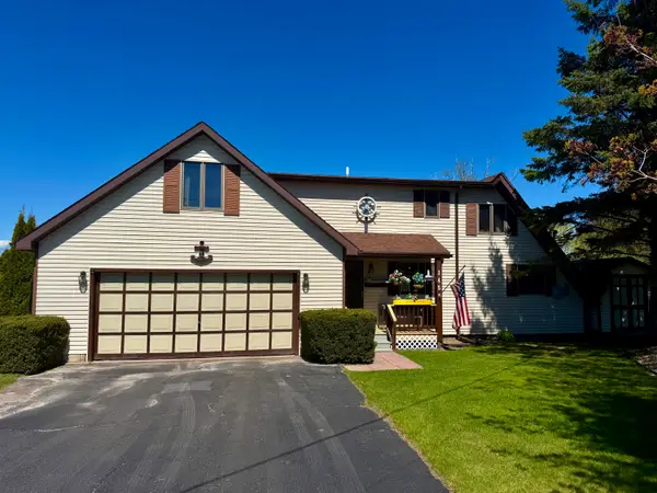 145 Superior St, De Tour Village, MI 49725