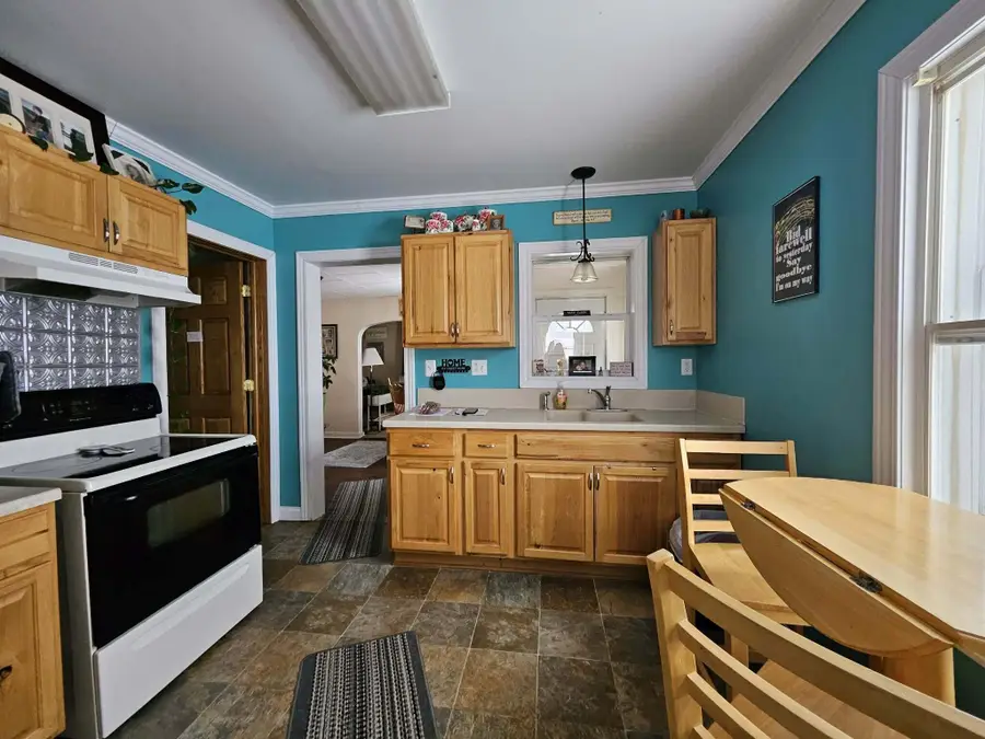 1612 Minneapolis St, Sault Ste Marie, MI 49783 - #3