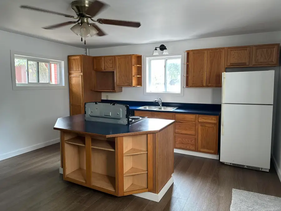 721 E Spruce St, Sault Ste Marie, MI 49783 - #2