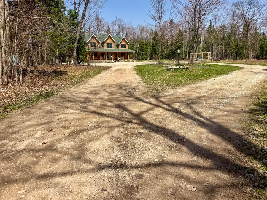 16911 S Ramona Rd, Kinross, MI 49752 - #2