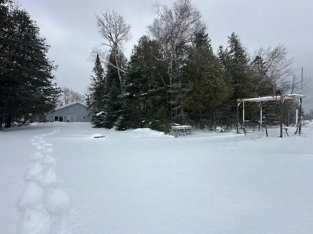 23442 S Rocky Point Rd, Pickford, MI 49774 - #2