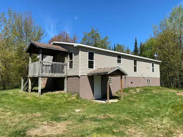 6825 S Homestead Rd, Sugar Island, MI 49783