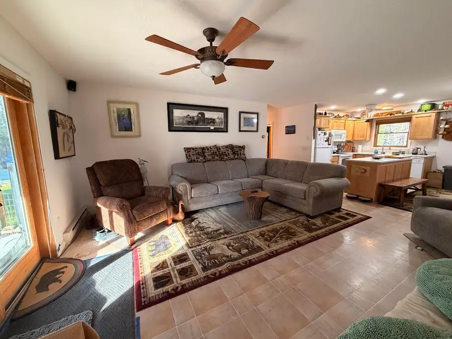 24207 E Boulevard Rd, Drummond Island, MI 49726 - #2