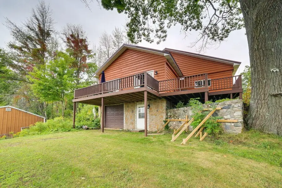 N9222 Davis St, Curtis, MI 49820 - #2