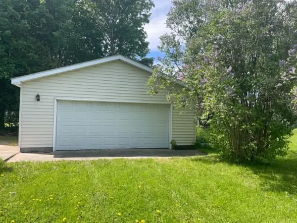 210 Saint Mary's Dr, Sault Ste Marie, MI 49783