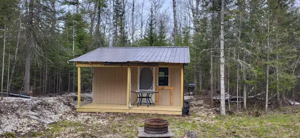 1 Boston Ave, Bois Blanc, MI 49775