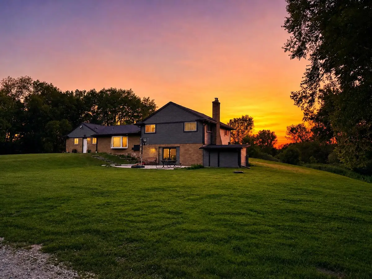 8620 Joey Drive, Pinckney, MI 48169 - #1