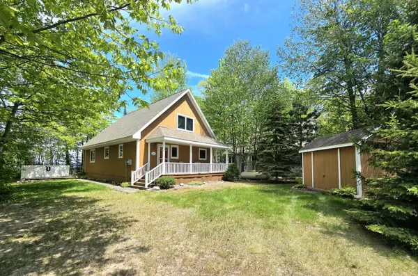 14748 W Weston Rd, Brimley/Bay Mills, MI 49715