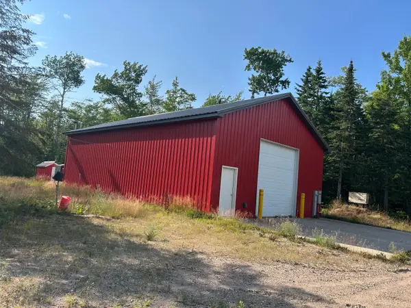 9503 N N. Whitefish Point Road Rd, Paradise, MI 49768