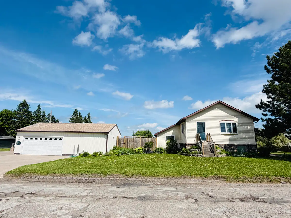 2151 Davitt St, Sault Ste Marie, MI 49783 - #1