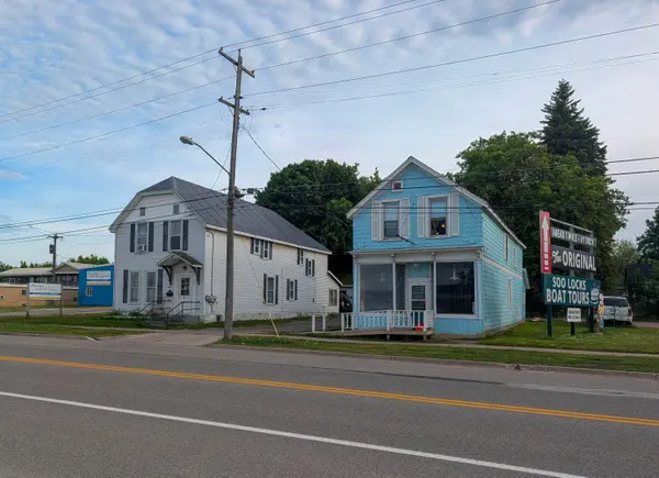 506/508 E Portage Ave, Sault Ste Marie, MI 49783