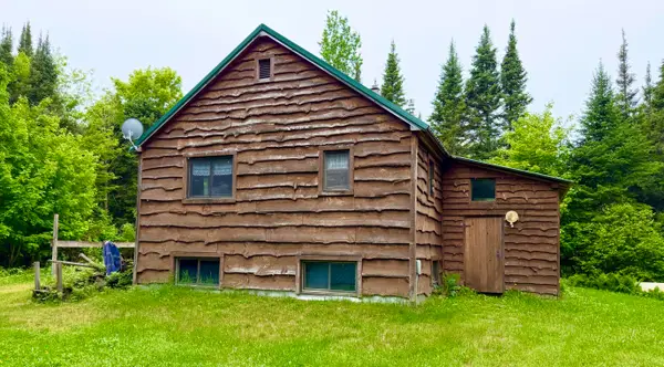 7726 S Forrest Side Rd, Brimley/Bay Mills, MI 49715