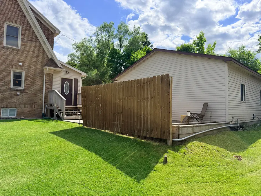 1306 Ashmun St, Sault Ste Marie, MI 49783 - #3