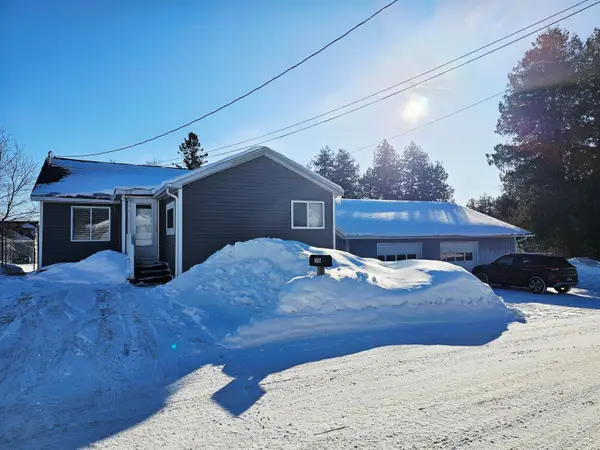 318 Murray St, St. Ignace, MI 49781