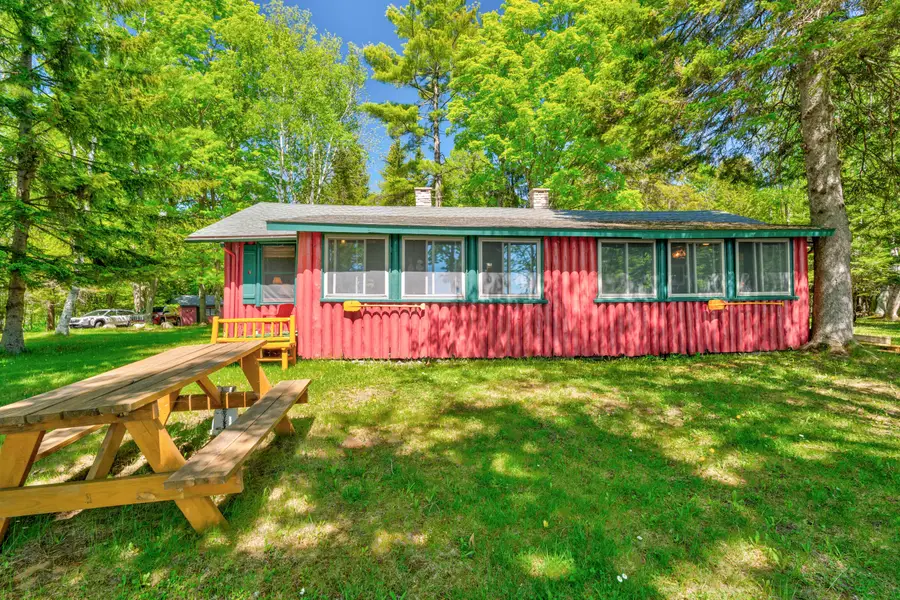 17351 Deshetler Rd, Curtis, MI 49820 - #2