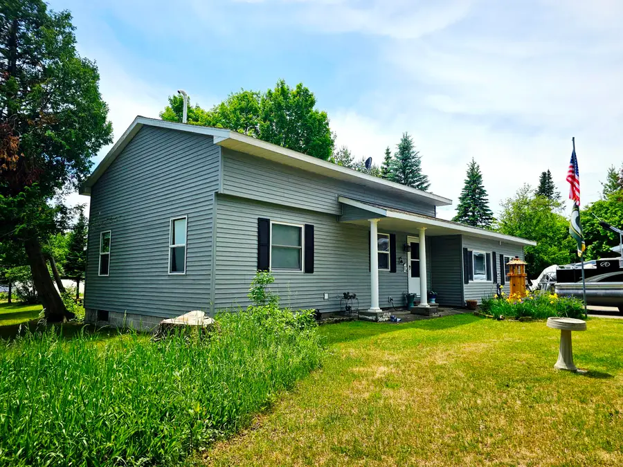 17373 Davis St, Curtis, MI 49820 - #2