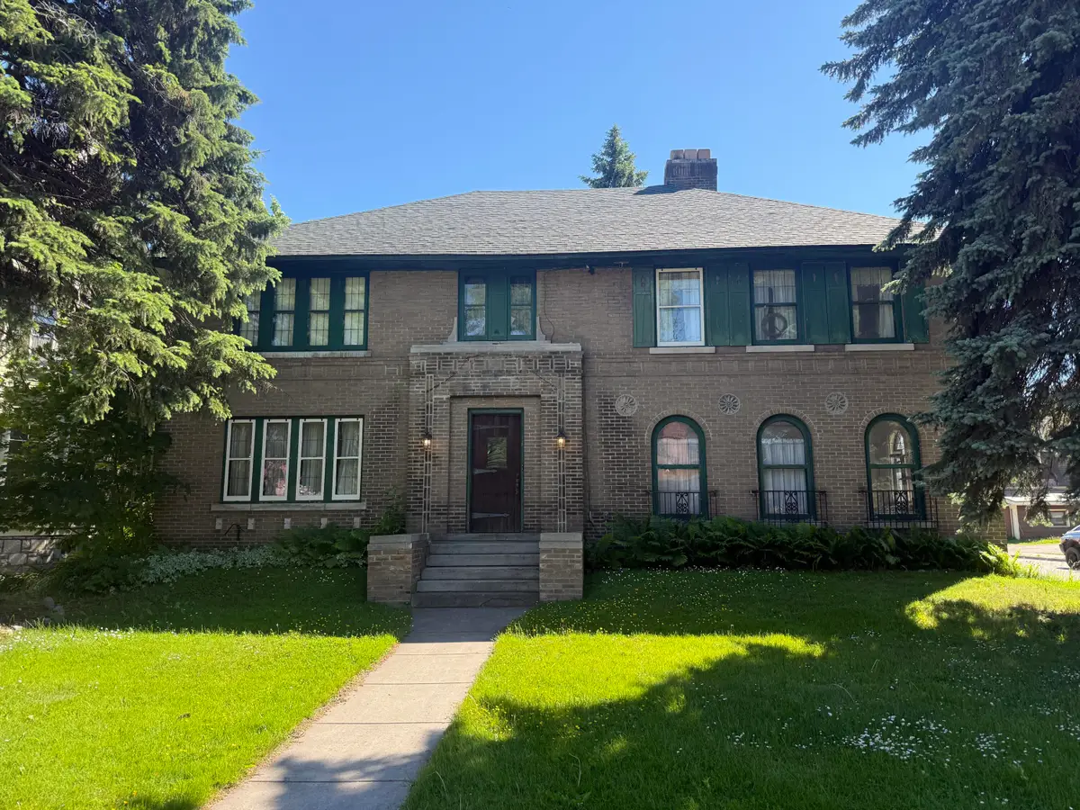 316 E Spruce St, Sault Ste Marie, MI 49783 - #1