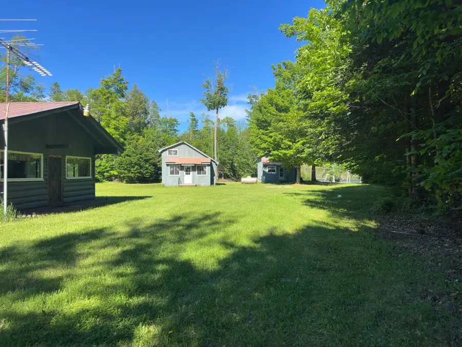 36271 W Tahquamenon Trl, Paradise, MI 49768 - #3