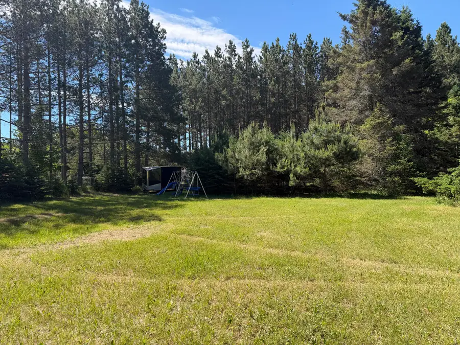 12320 E Traynor Rd, Goetzville, MI 49736 - #3