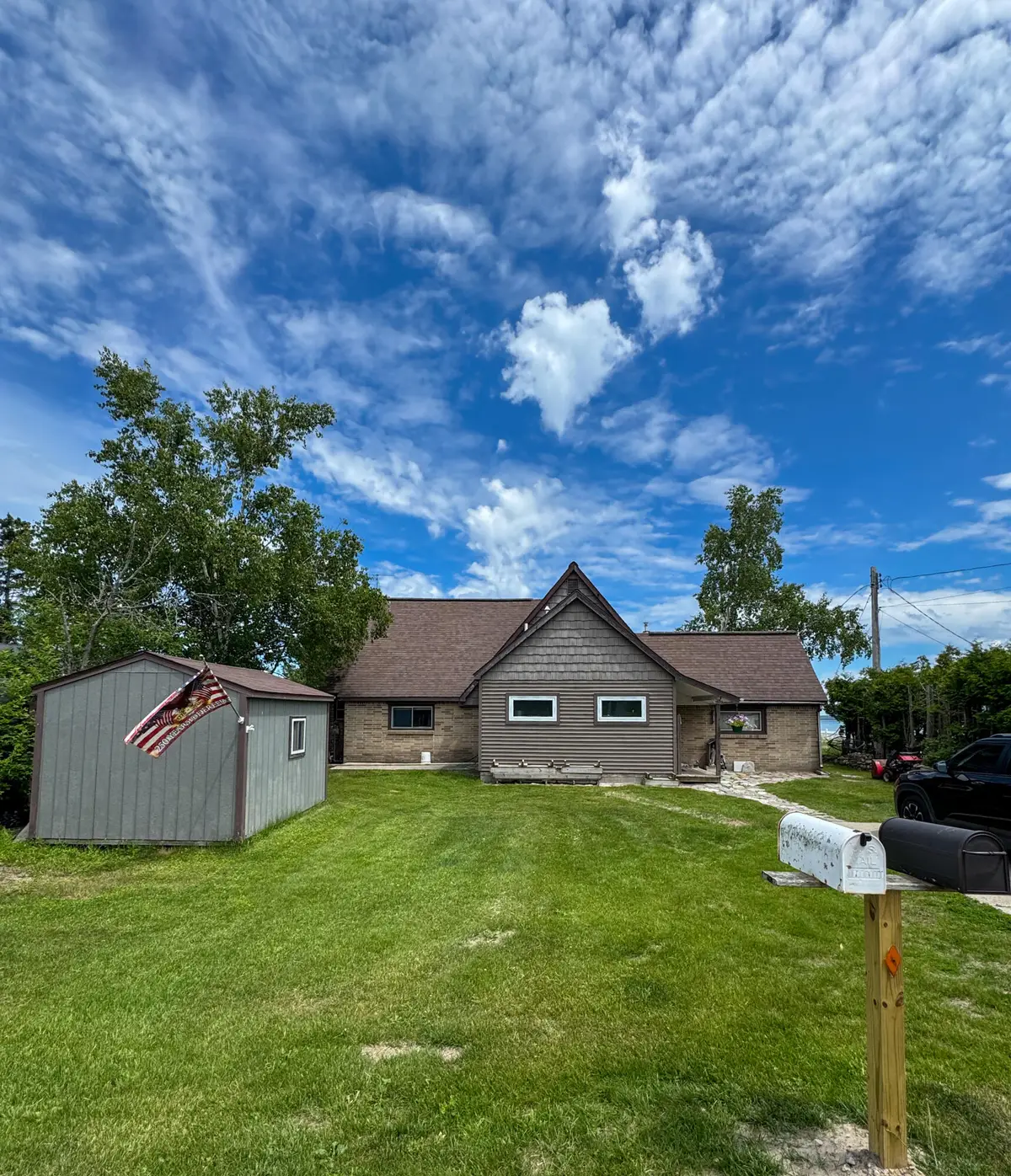 1803 Shore Dr, Saint Ignace, MI 49781 - #1