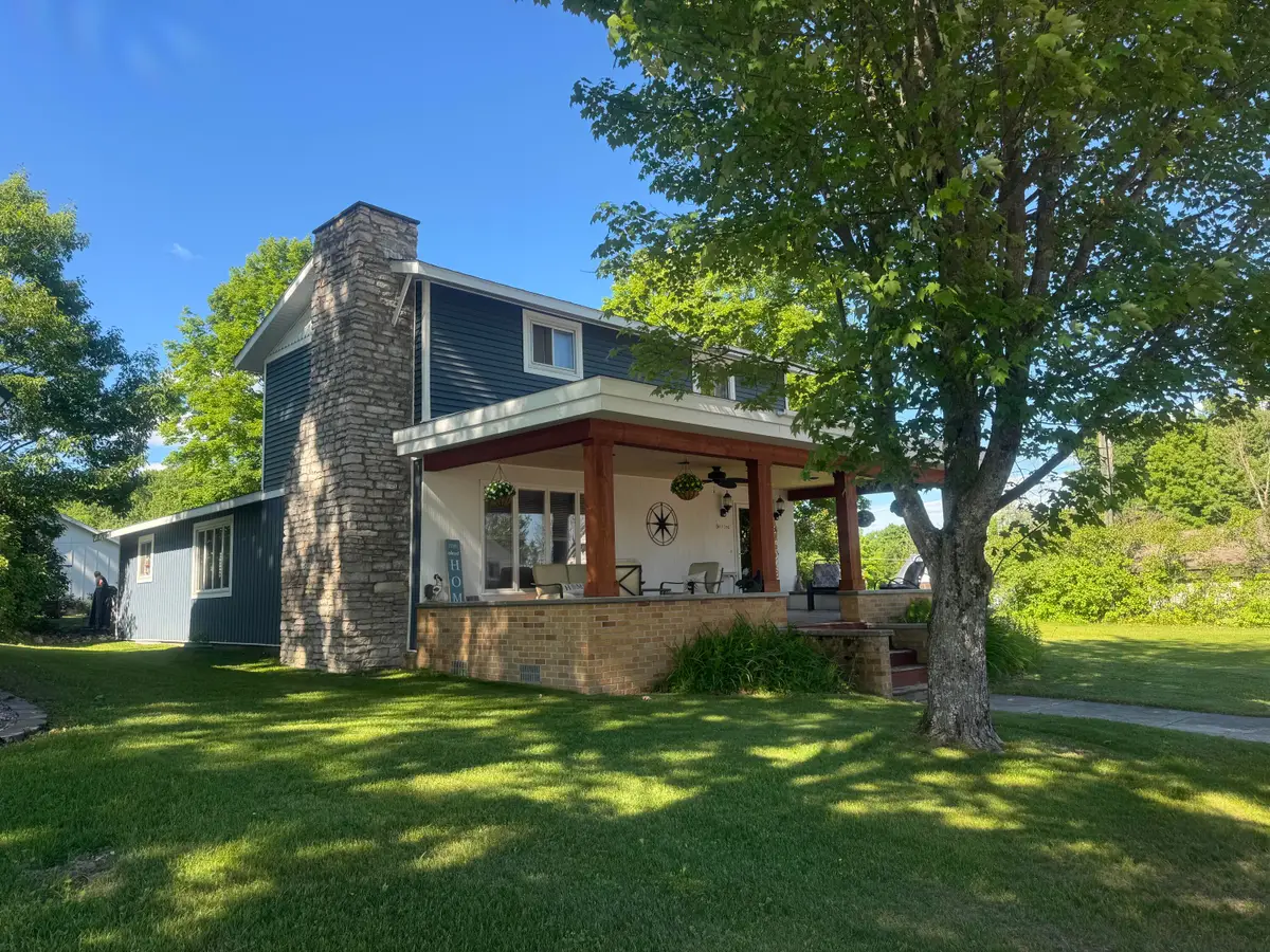 W17356 Main St, Curtis, MI 49820 - #1