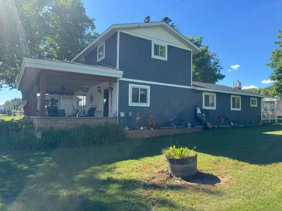 W17356 Main St, Curtis, MI 49820 - #3