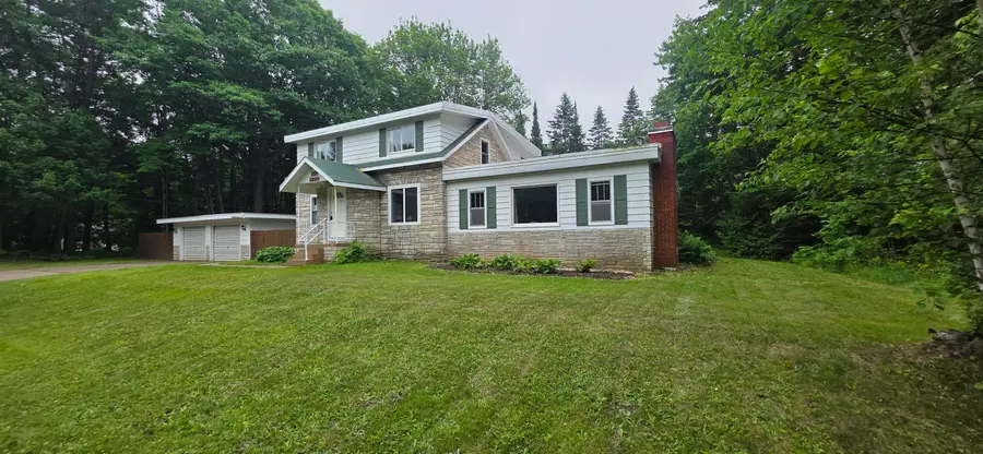 2601 W 4th Ave, Sault Ste Marie, MI 49783 - #3