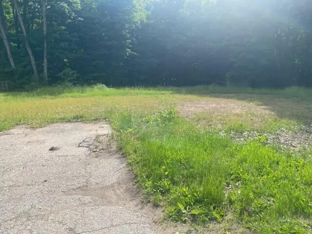 3520 S Reynolds Ln, Sault Sainte Marie, MI 49783 - #2