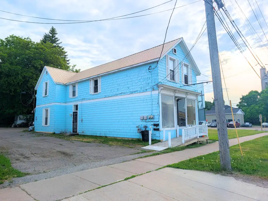 506 E Portage Ave, Sault Ste Marie, MI 49783 - #2